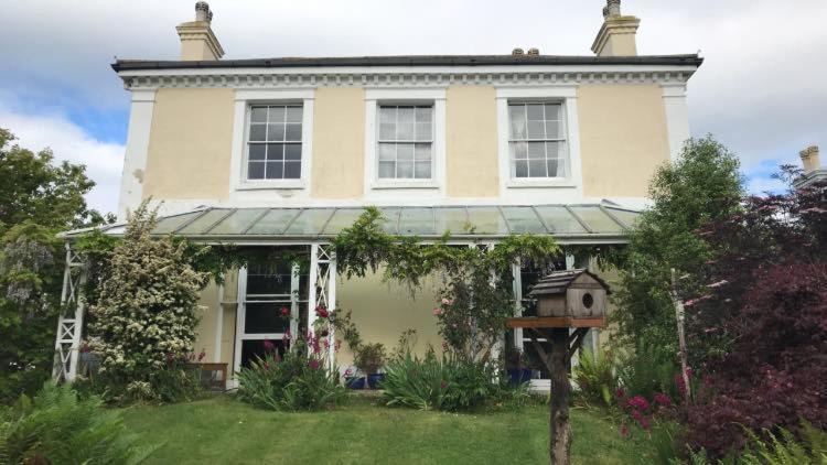 Hartree Guest House Ньютон Эбэт Экстерьер фото