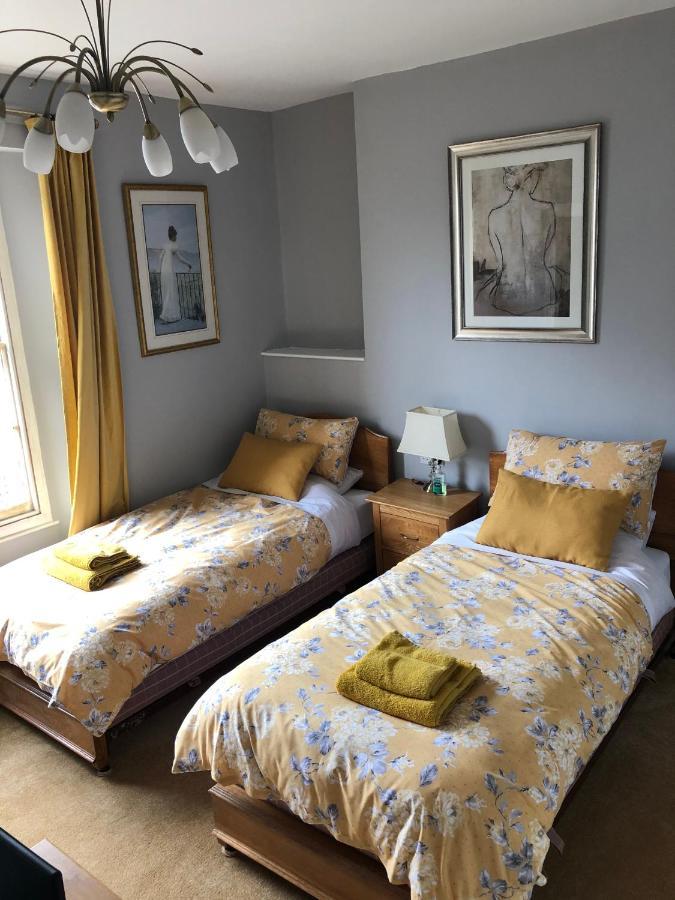 Hartree Guest House Ньютон Эбэт Экстерьер фото